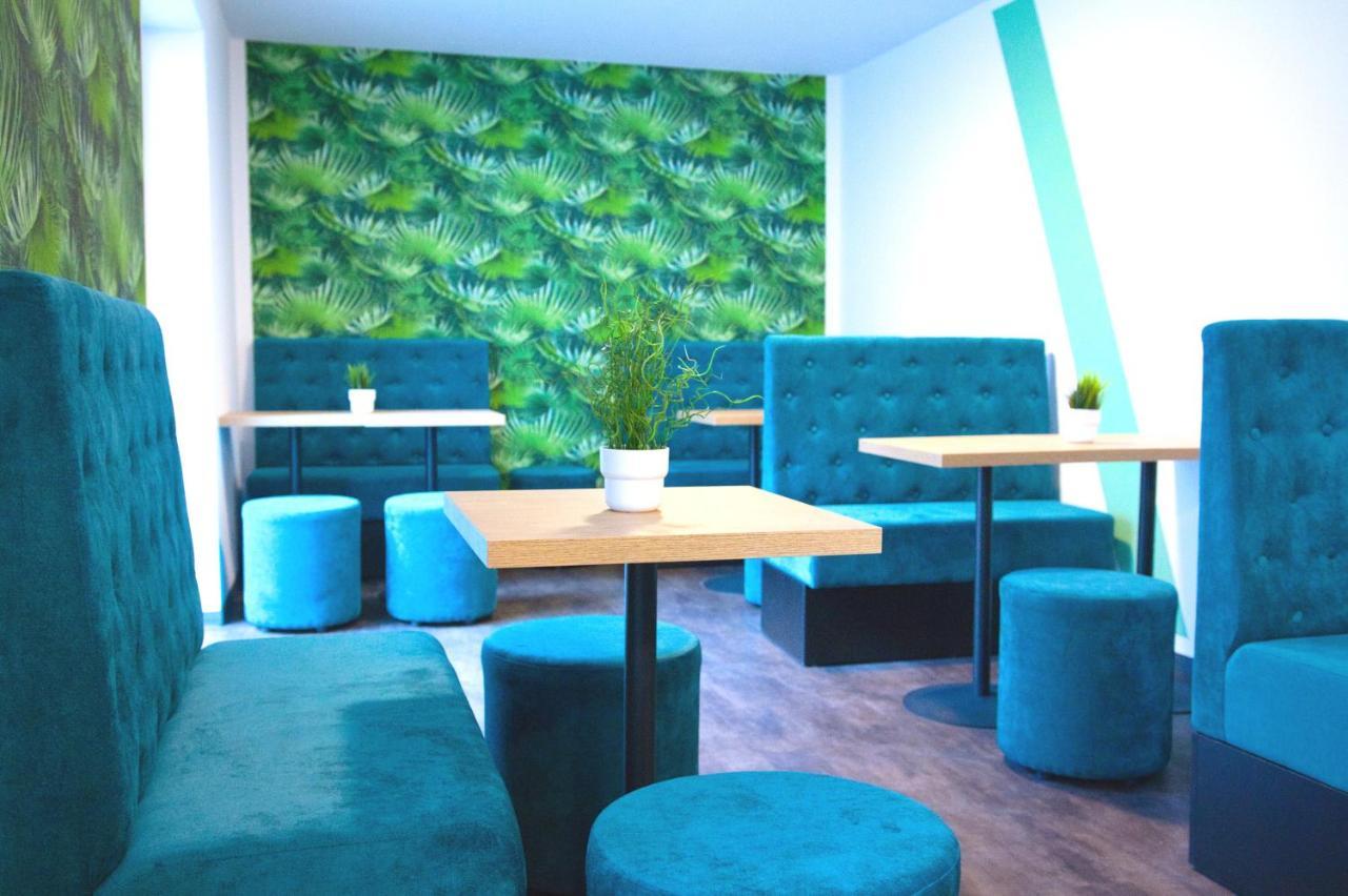Bestprice Hotel Aachen Hauptbahnhof Bagian luar foto